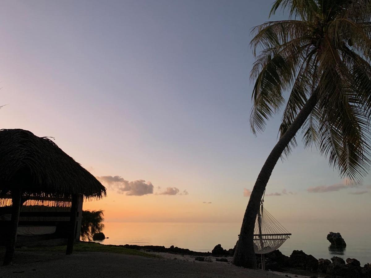 Le Coconut Lodge Avatoru Exterior photo